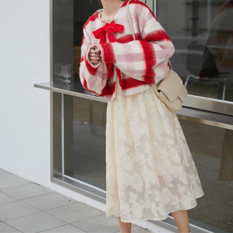 Audrey Hepburn Women's Dress For Ladies Lantern Long Sleeve Vintage Lapel Elegant Fluffy Dresses Lace Patchwork Long Frocks 2021
Audrey Hepburn Women's Dress For Ladies Lantern Long Sleeve Vintage Lapel Elegant Fluffy Dresses Lace Patchwork Long Frocks 2021