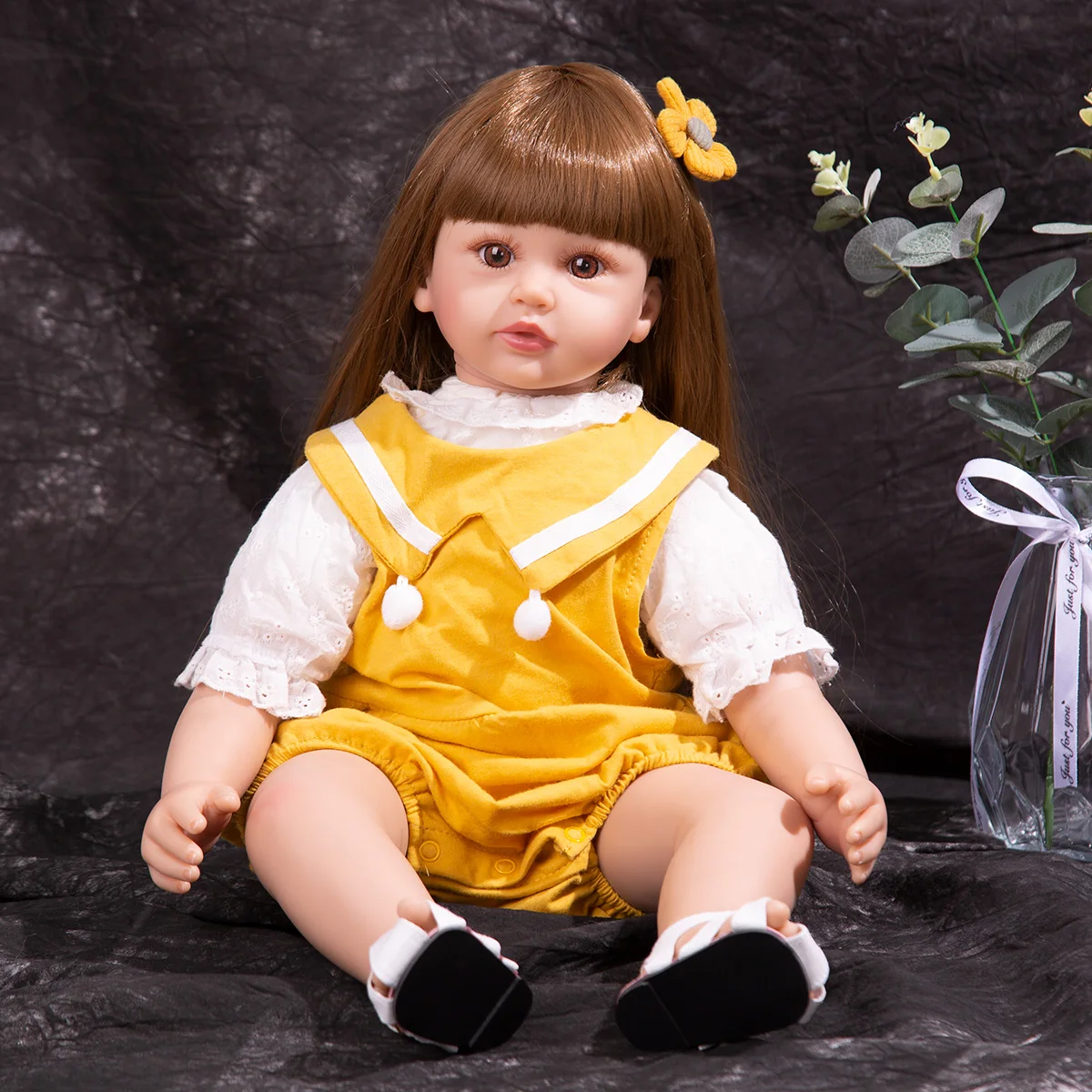 

Realistic 60 CM Reborn Baby Dolls Lifelike Cloth Body Toddler Doll Stuffed Toys Dressed Up With Shiny Hair Kids Playmate Gifts