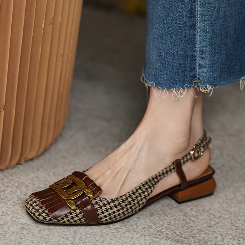 Genuine Leather Women Shoes Fashion Tassel Metal Decoration Pumps Square Toe Slingbacks Casual Shoes Thick Heel Handmade
Genuine Leather Women Shoes Fashion Tassel Metal Decoration Pumps Square Toe Slingbacks Casual Shoes Thick Heel Handmade