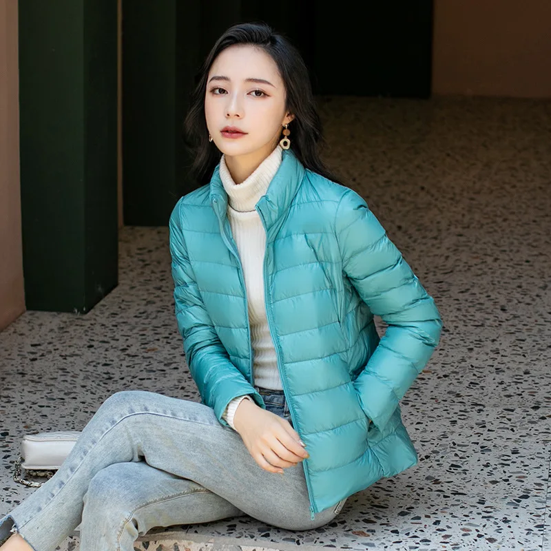 CGC 2021 New Women's Winter Duck Down Jacket Casual Simple Ultralight Warm Feamel Coat Windproof Hooded Down Jacket Women Parkas
CGC 2021 New Women's Winter Duck Down Jacket Casual Simple Ultralight Warm Feamel Coat Windproof Hooded Down Jacket Women Parkas