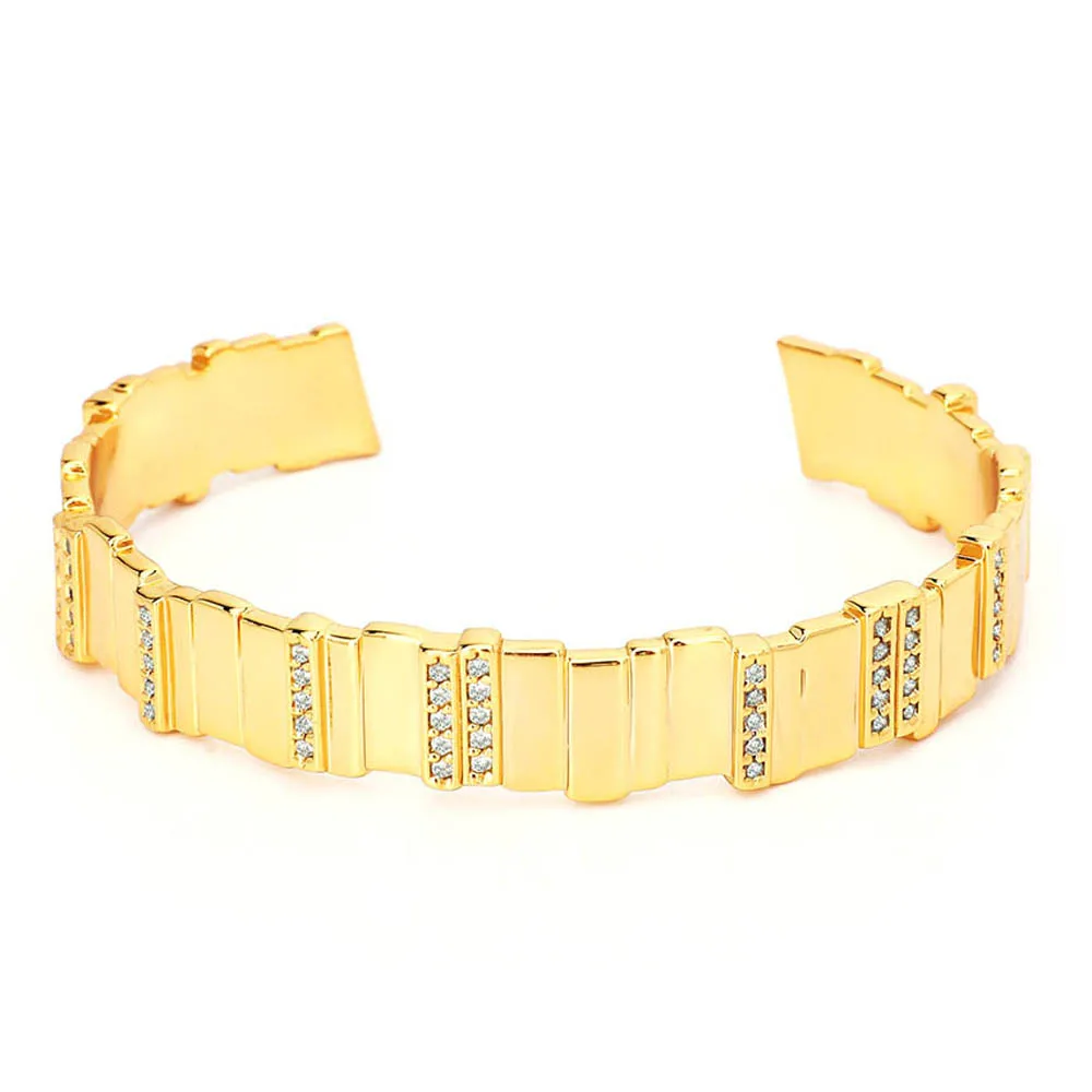 VAROLE Geometric Strip Crystal Bracelet For Women Accessoires Gold Color Cuff Bracelets & Bangle Pulseras Gift Fashion Jewelry
VAROLE Geometric Strip Crystal Bracelet For Women Accessoires Gold Color Cuff Bracelets & Bangle Pulseras Gift Fashion Jewelry