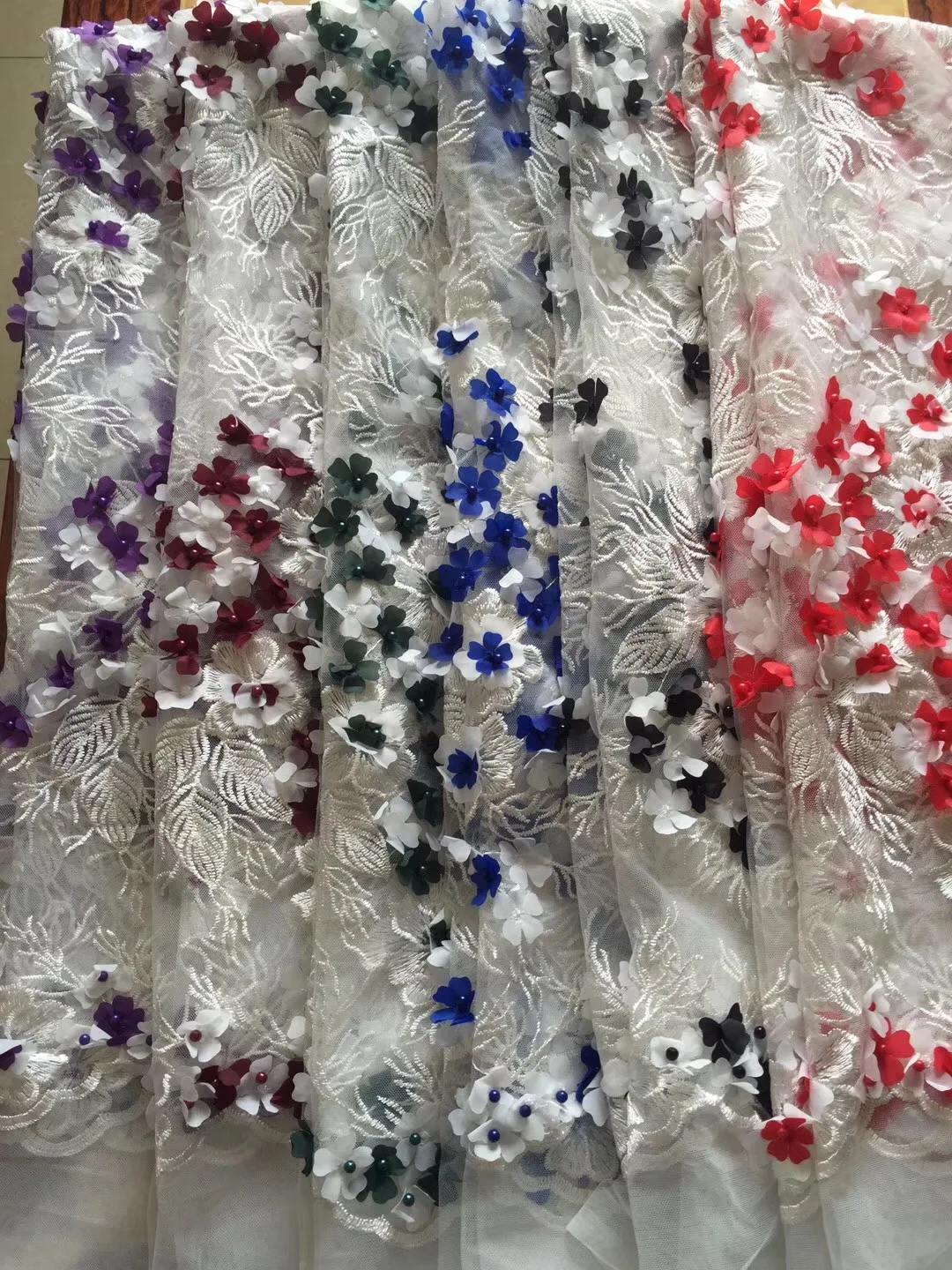 High Quality Wine African Lace for Wedding 2018 Embroidered France Mesh Lace Fabrics or African Nigerian Guipure Lace Fabric
High Quality Wine African Lace for Wedding 2018 Embroidered France Mesh Lace Fabrics or African Nigerian Guipure Lace Fabric