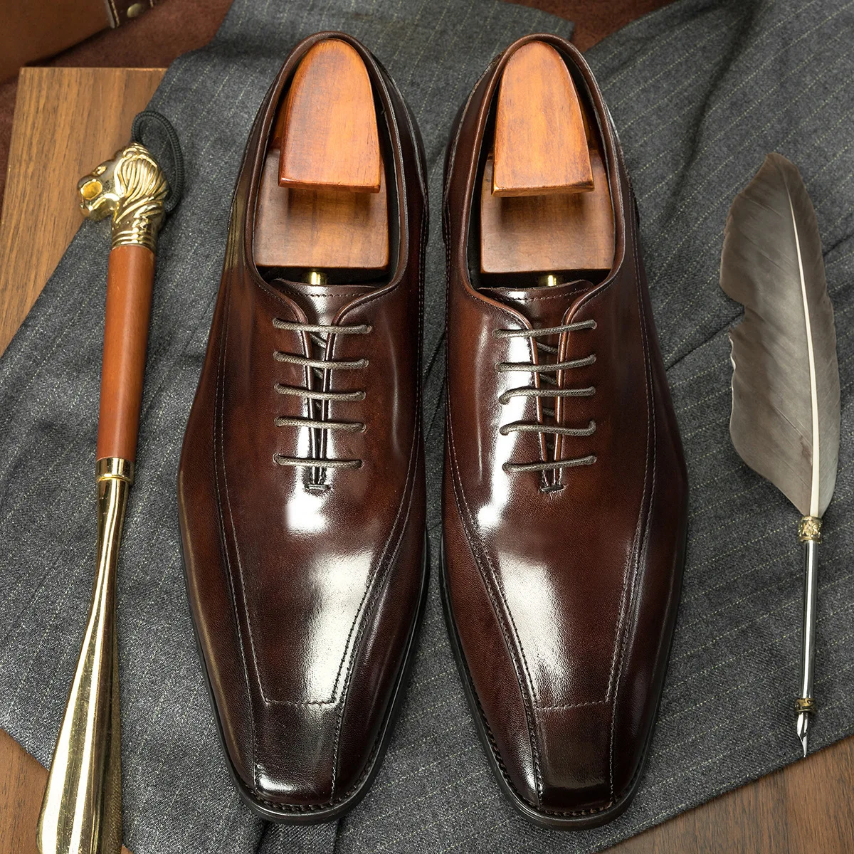 New Spring/Autumn Handmade Lace-Up Genuine Leather Dress Oxford Flat Men Business Office Wedding Shoes 
New Spring/Autumn Handmade Lace-Up Genuine Leather Dress Oxford Flat Men Business Office Wedding Shoes
