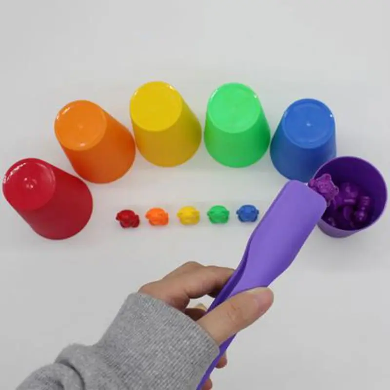 110 шт. медведи с радужным счетчиком/сортировкой с подходящими чашечками и оригинальными игральными картами с принтом и набор игральных кост... 
110 шт. медведи с радужным счетчиком/сортировкой с подходящими чашечками и оригинальными игральными картами с принтом и набор игральных кост...