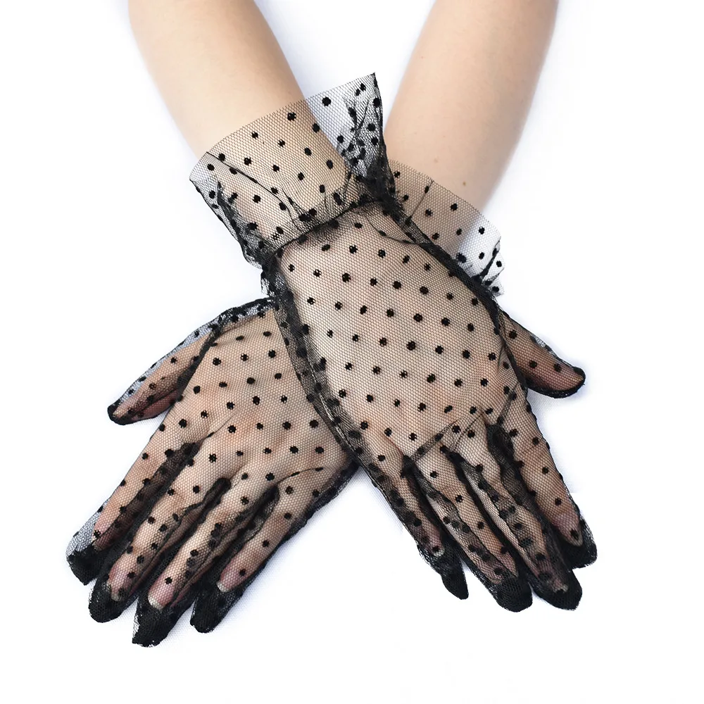 Short Wedding Gloves For Bride White Black Dot Lace Tulle Gauze Transparent Bridal Gloves Women Party Prom Dresses Mesh Gloves
Short Wedding Gloves For Bride White Black Dot Lace Tulle Gauze Transparent Bridal Gloves Women Party Prom Dresses Mesh Gloves