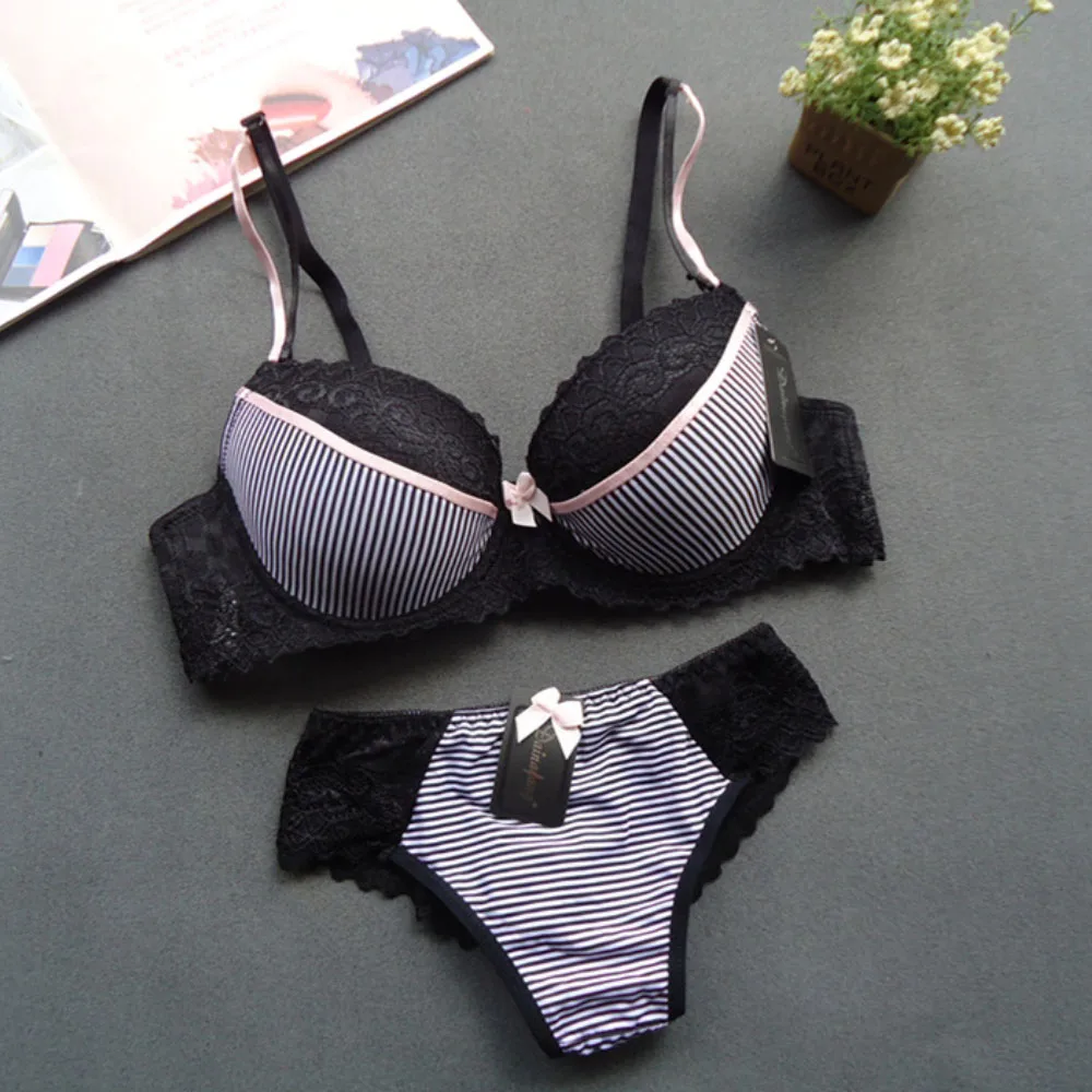 Women Underwear Set Sexy Bra and Panty Sets Luxury Lace Push Up Bra Intimates Striped Underwire Bralette Sexy Lingerie B C D Cup
Women Underwear Set Sexy Bra and Panty Sets Luxury Lace Push Up Bra Intimates Striped Underwire Bralette Sexy Lingerie B C D Cup