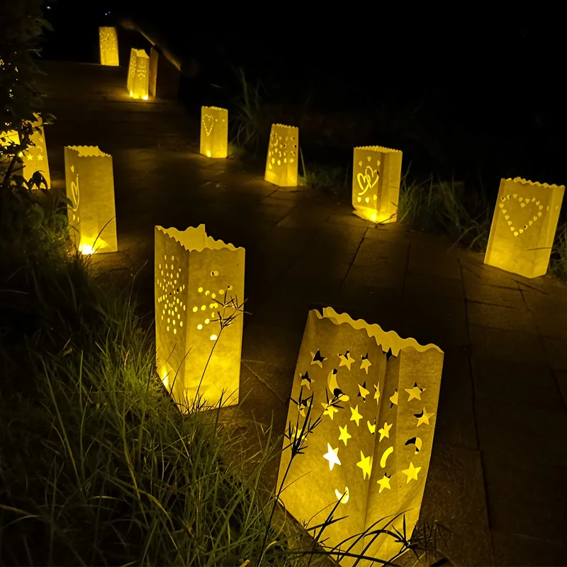 20 pcs/lot Heart Shaped Tea Light Holder Luminaria Paper Lantern Candle Bag For Christmas Party Outdoor Wedding Decoration New
20 pcs/lot Heart Shaped Tea Light Holder Luminaria Paper Lantern Candle Bag For Christmas Party Outdoor Wedding Decoration New
