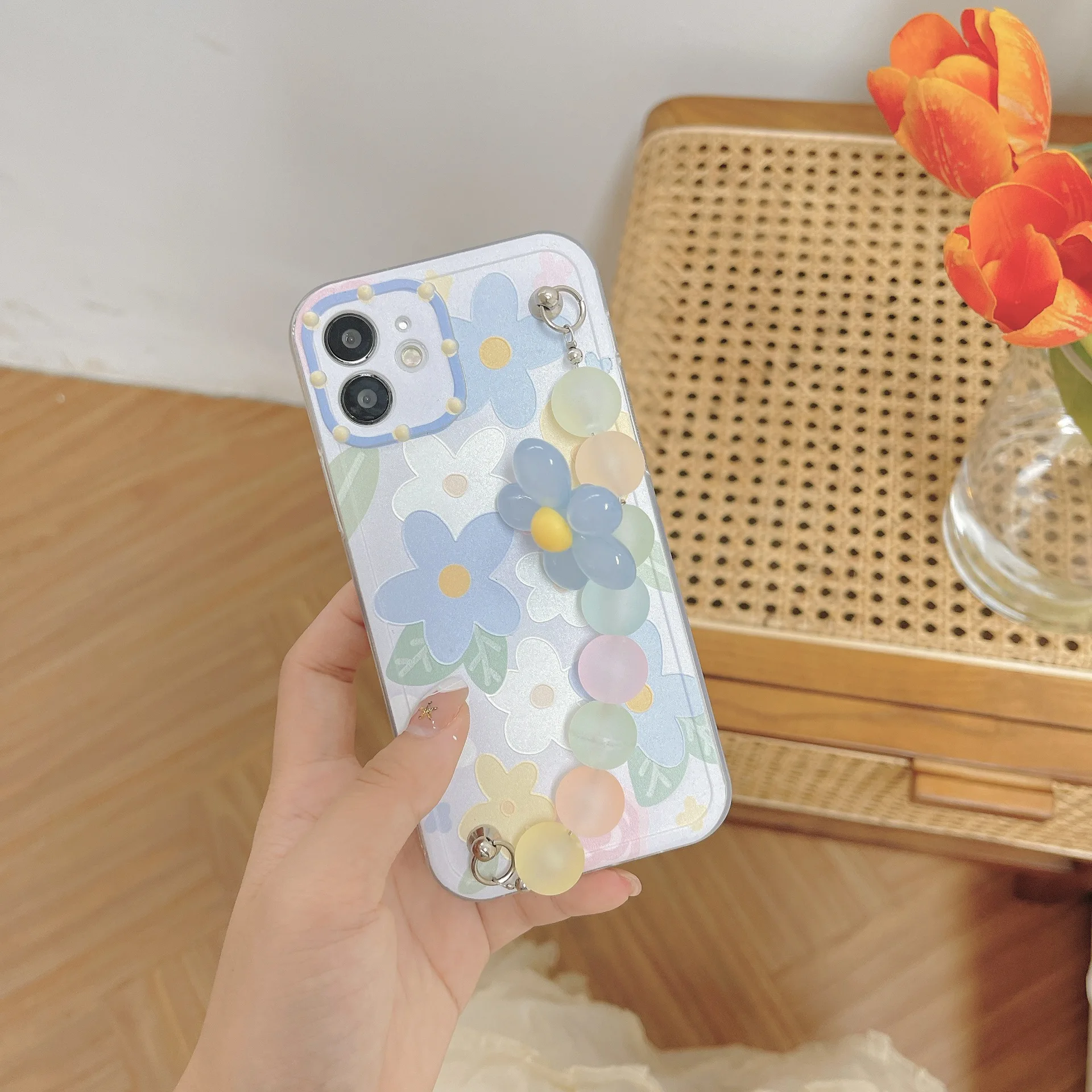 Flower Chain Wristband Silicone Tpu Feels Comfortable And Suitable For Apple iPhone 12 Mini Pro 7 8 Plus 11 Pro Max X XS Max XR
Flower Chain Wristband Silicone Tpu Feels Comfortable And Suitable For Apple iPhone 12 Mini Pro 7 8 Plus 11 Pro Max X XS Max XR