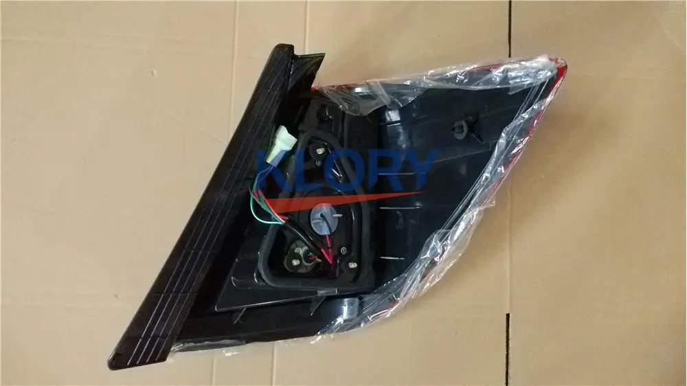 Задний комбинированный светильник в сборе для лифана X60 OEM:S4133300 S4133400|Абажуры| |