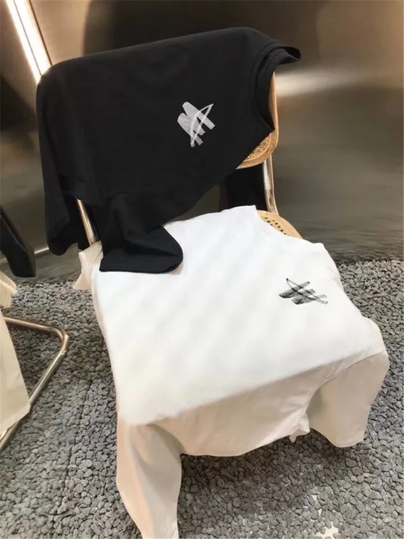 T-shirt Onesize We11done Men Women Best quality Tee Oversize We11 done T shirts
T-shirt Onesize We11done Men Women Best quality Tee Oversize We11 done T shirts