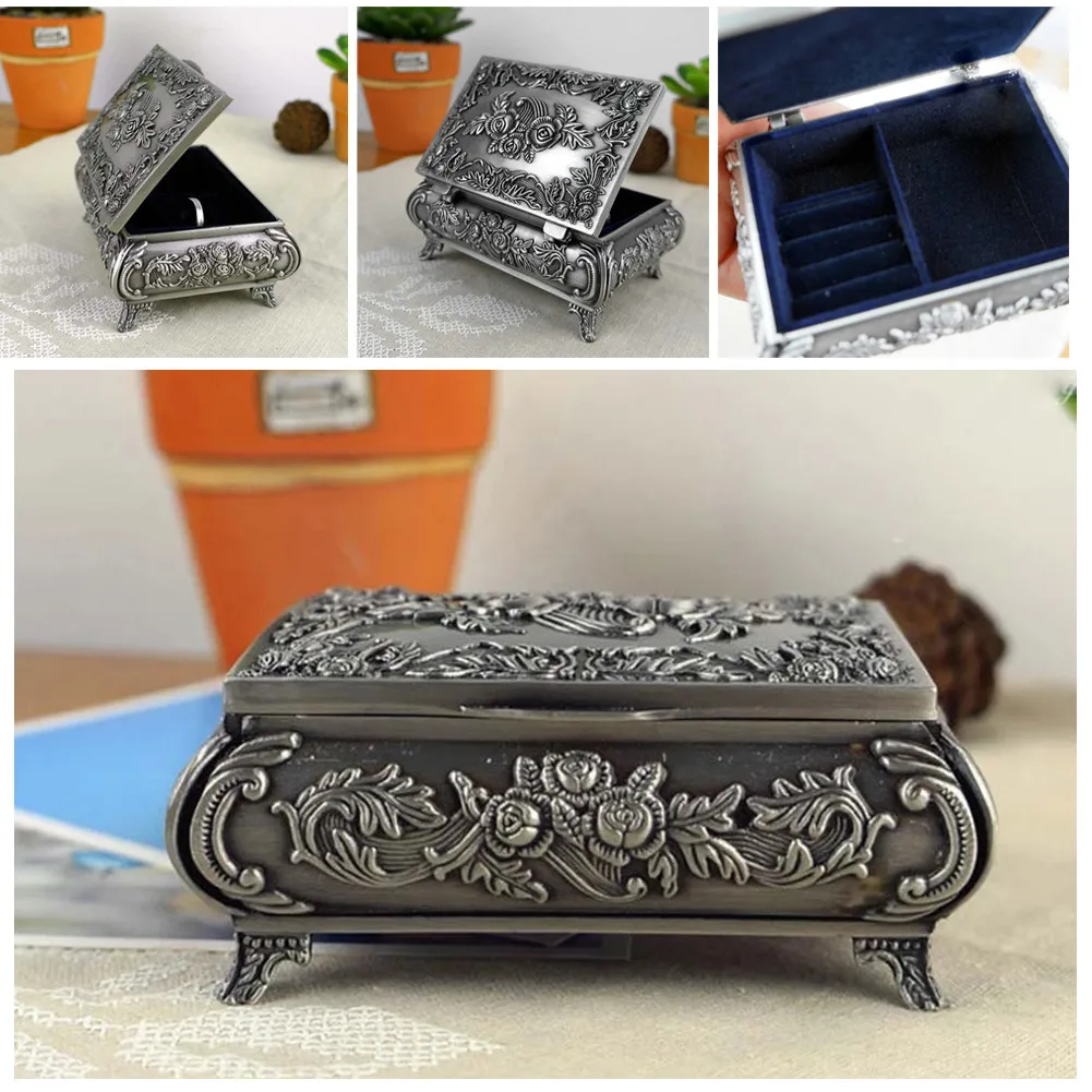 7*9.6*4.5CM European Style Rose Carving Wedding Gift Zinc Alloy Princess Metal Jewelry Box High Quality
7*9.6*4.5CM European Style Rose Carving Wedding Gift Zinc Alloy Princess Metal Jewelry Box High Quality