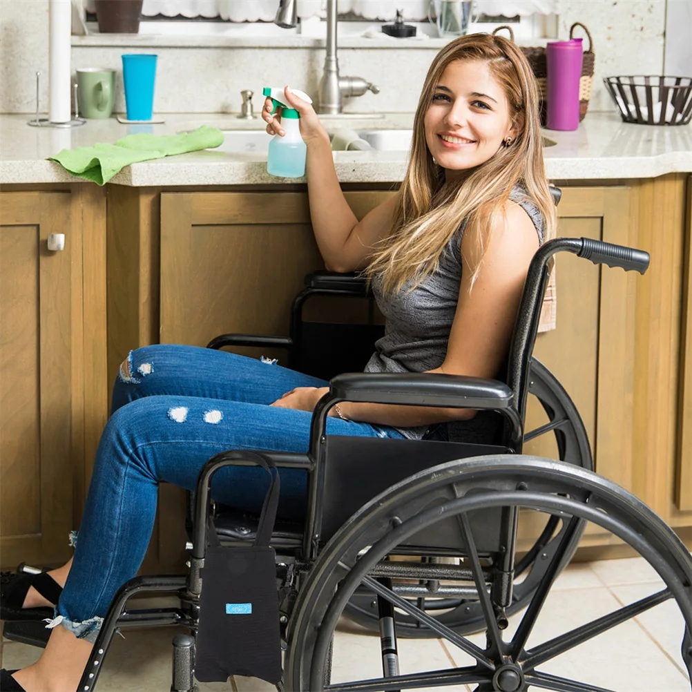 2000ml Nursing Bag Urine Storage Bag Nursing Drainage Bag Portable Urine Storage Bags Old Man Hanging Bag For Elderly Old Man
2000ml Nursing Bag Urine Storage Bag Nursing Drainage Bag Portable Urine Storage Bags Old Man Hanging Bag For Elderly Old Man