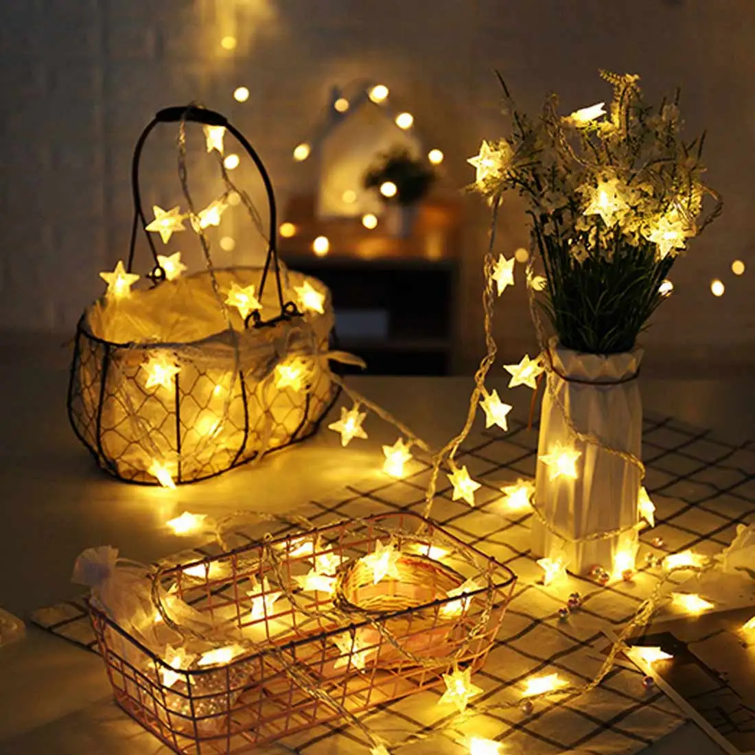 Рождественская светодиодная гирлянда со звездами, 3 м/6 м, светодиодная гирлянда на батарейках с питанием от USB, гирлянда-занавеска для сваде...
Рождественская светодиодная гирлянда со звездами, 3 м/6 м, светодиодная гирлянда на батарейках с питанием от USB, гирлянда-занавеска для сваде...