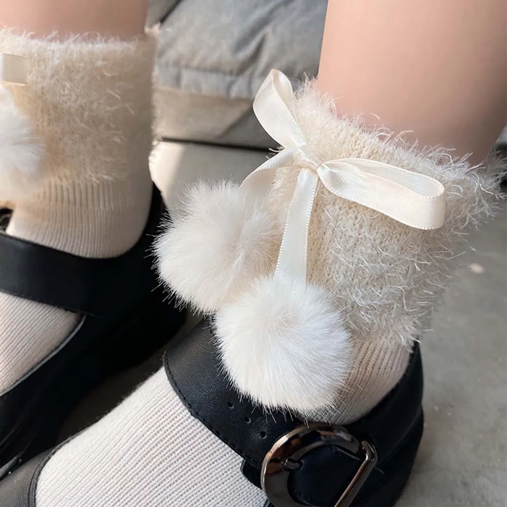 Autumn Winter Cotton Cute Hair Ball Socks Student Uniform Bowknot Ruffles Socks Pile Pile Socks
Autumn Winter Cotton Cute Hair Ball Socks Student Uniform Bowknot Ruffles Socks Pile Pile Socks