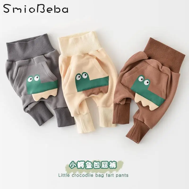 Штаны с крокодиловым узором для маленьких мальчиков и девочек, теплые плюшевые и утепленные штаны с большими запонками, комплект из японски...
Штаны с крокодиловым узором для маленьких мальчиков и девочек, теплые плюшевые и утепленные штаны с большими запонками, комплект из японски...