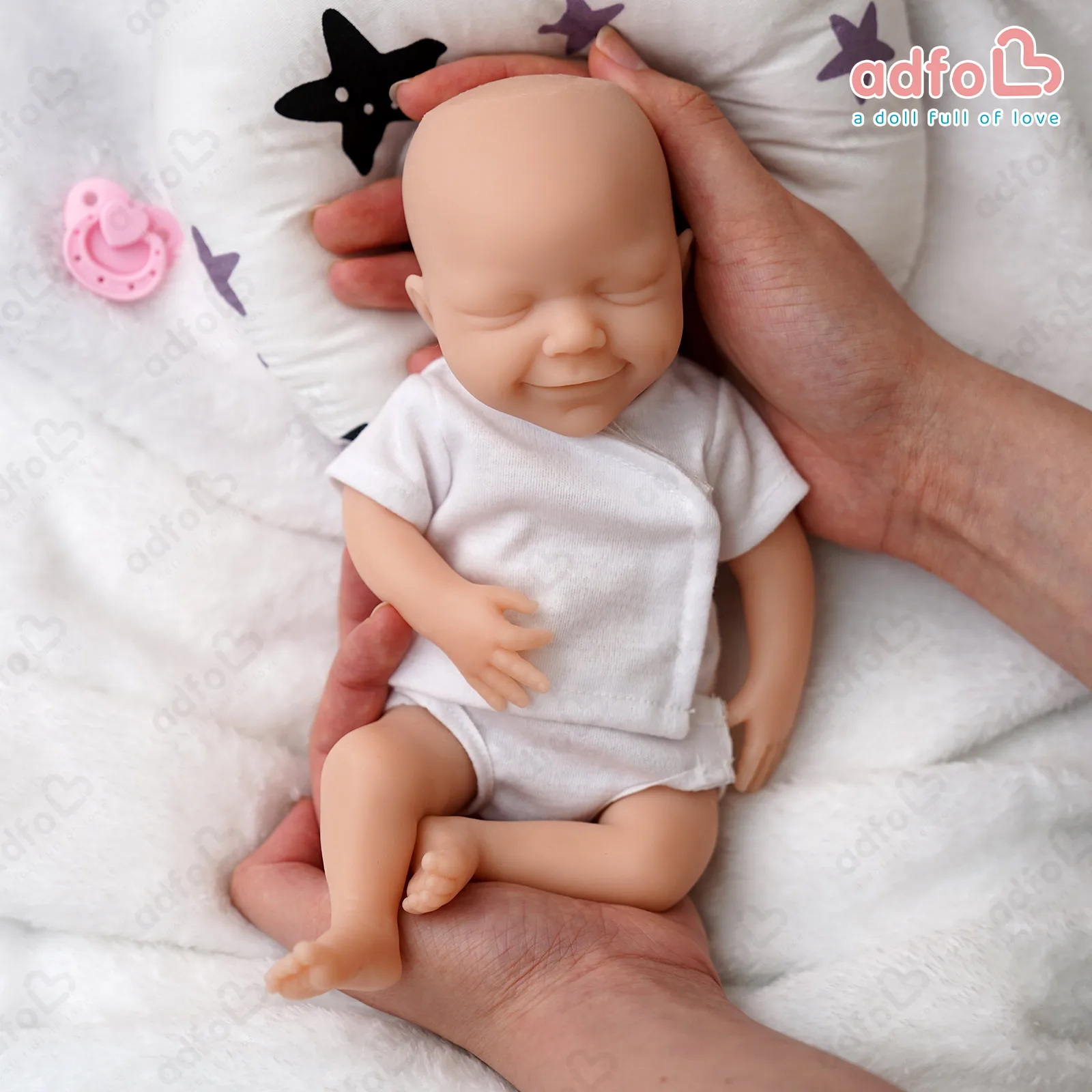 ADFO 10 Inches Reborn Baby Doll Realistic Full Soft Silicone Baby Anti Stress Smiling Newborn Lifelike Dolls Washable Girl Gift 
ADFO 10 Inches Reborn Baby Doll Realistic Full Soft Silicone Baby Anti Stress Smiling Newborn Lifelike Dolls Washable Girl Gift