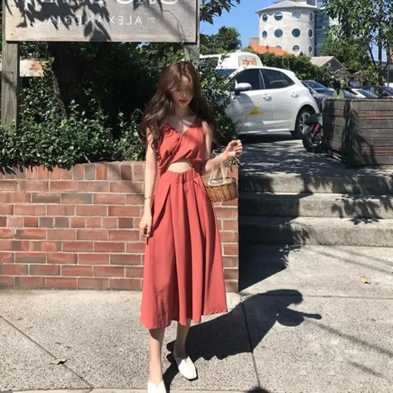 Женское однотонное платье-жилет, элегантное платье без рукавов, с V-образным вырезом, с высокой талией, в стиле ретро, лето 2021, Z133 
Женское однотонное платье-жилет, элегантное платье без рукавов, с V-образным вырезом, с высокой талией, в стиле ретро, лето 2021, Z133