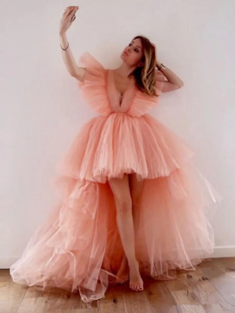 Pink Prom Dresses Ball Gown Deep V-neck Tulle High Low Sexy Long Prom Gown Evening Dresses Robe De Soiree
Pink Prom Dresses Ball Gown Deep V-neck Tulle High Low Sexy Long Prom Gown Evening Dresses Robe De Soiree