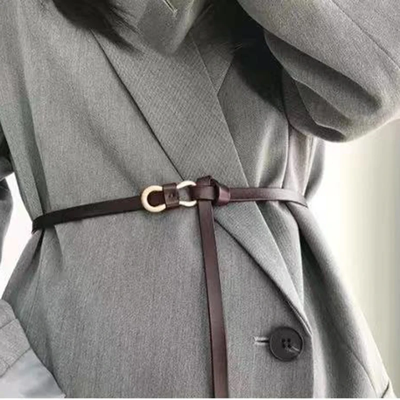 Fashion Women Brand Genuine Leather Design Thin Belt Soft Cowhide Strap for Female Punk Gold Buckle All-Match Dress Waistband
Fashion Women Brand Genuine Leather Design Thin Belt Soft Cowhide Strap for Female Punk Gold Buckle All-Match Dress Waistband
