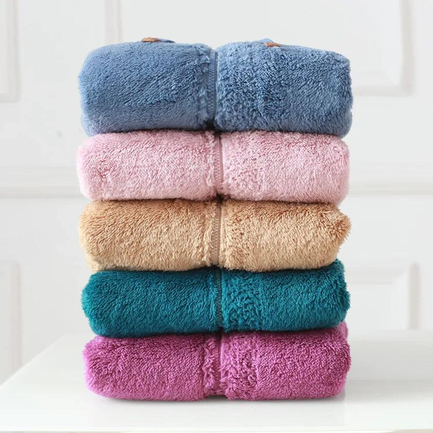 Outdoor Fleece Women's Cardigan Fleece Hooded Plush Casual Soft Case Raincoat Jacket Thick Warm Jacket
Outdoor Fleece Women's Cardigan Fleece Hooded Plush Casual Soft Case Raincoat Jacket Thick Warm Jacket