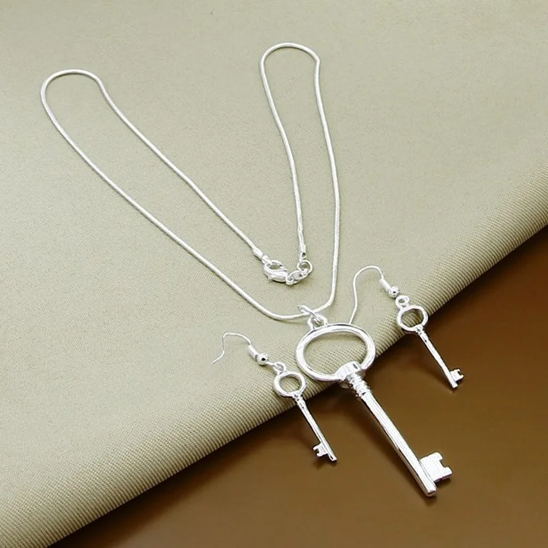 New Fashion Jewelry Sets 925 Sterling Silver Simple Key Pendant Necklace Earrings Set Wholesale
New Fashion Jewelry Sets 925 Sterling Silver Simple Key Pendant Necklace Earrings Set Wholesale
