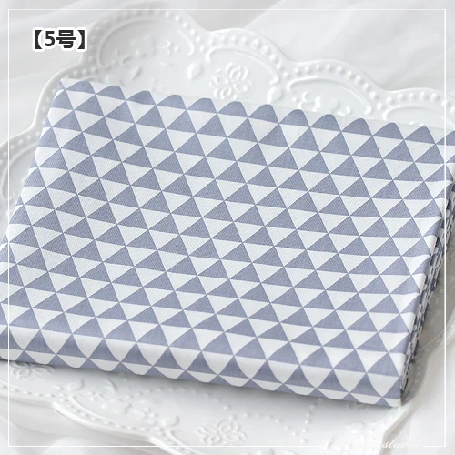 Dailylike 100% Cotton Fabric High Quality Twill Fat Home Textile Quilting Patchwork Clothing Dress Sewing Quilting Decoration
Dailylike 100% Cotton Fabric High Quality Twill Fat Home Textile Quilting Patchwork Clothing Dress Sewing Quilting Decoration