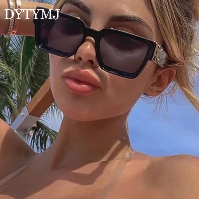DYTYMJ 2020 Vintage Sunglasses Women Square Brand Designer Women Eyewear Luxury Glasses Women/Men High Quality Female Oculos
DYTYMJ 2020 Vintage Sunglasses Women Square Brand Designer Women Eyewear Luxury Glasses Women/Men High Quality Female Oculos