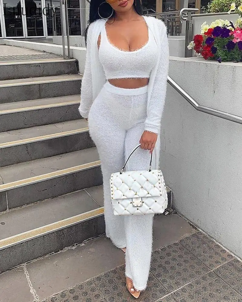 Women 3pcs Suit Sleeveless Crop Top Long Sleeve Sweater Cardigan and High Waist Wide Leg Pants
Women 3pcs Suit Sleeveless Crop Top Long Sleeve Sweater Cardigan and High Waist Wide Leg Pants