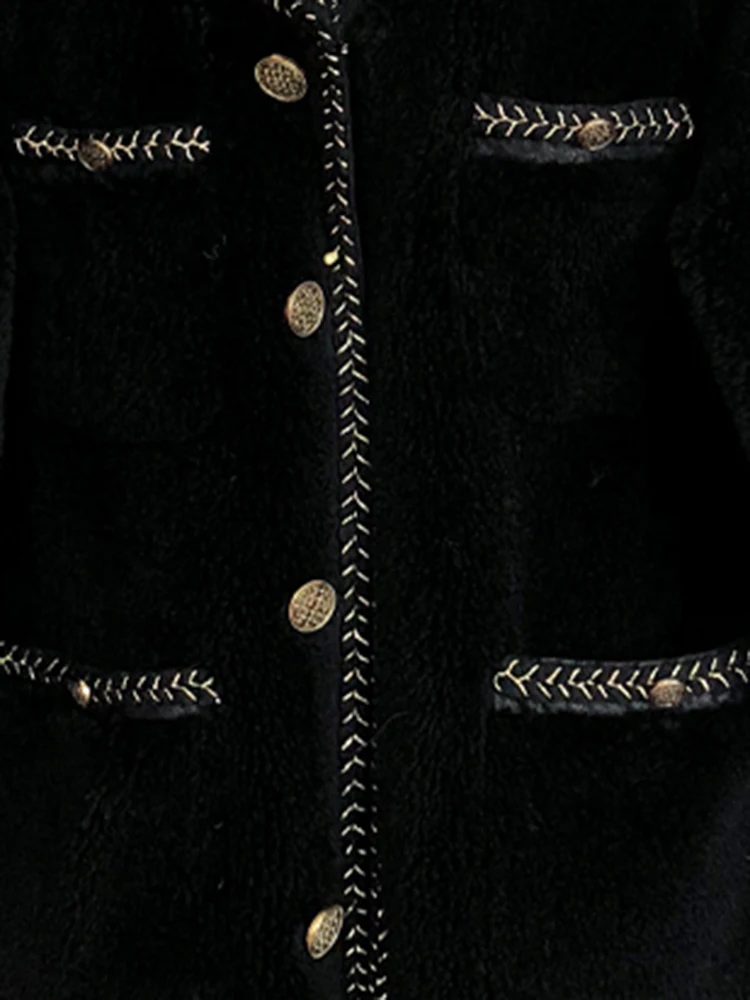 Lautaro Winter Warm Black Fluffy Faux Fur Coat Women Long Sleeve Many Pockets Buttons Kawaii Teddy Jacket 2021 Korean Fashion
Lautaro Winter Warm Black Fluffy Faux Fur Coat Women Long Sleeve Many Pockets Buttons Kawaii Teddy Jacket 2021 Korean Fashion