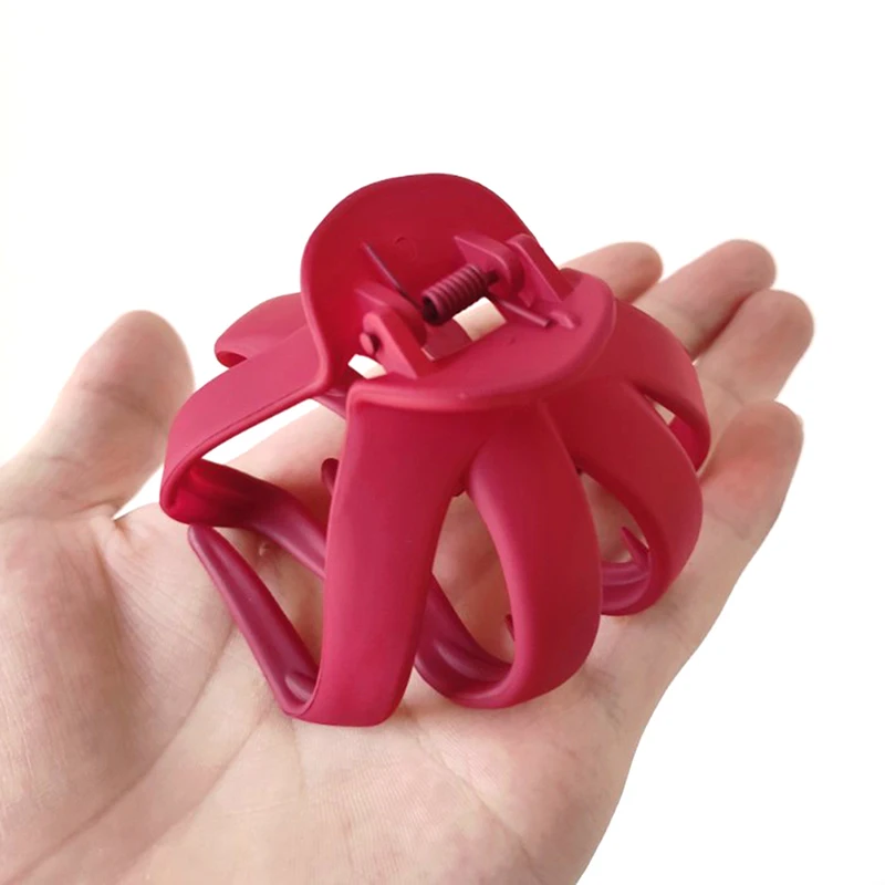 1pcs Frosted Colorful Hairpins Candy Color Hair Clip Shiny Crab Hair Claws For Women Girl Hair Styling Tools Accessories
1pcs Frosted Colorful Hairpins Candy Color Hair Clip Shiny Crab Hair Claws For Women Girl Hair Styling Tools Accessories