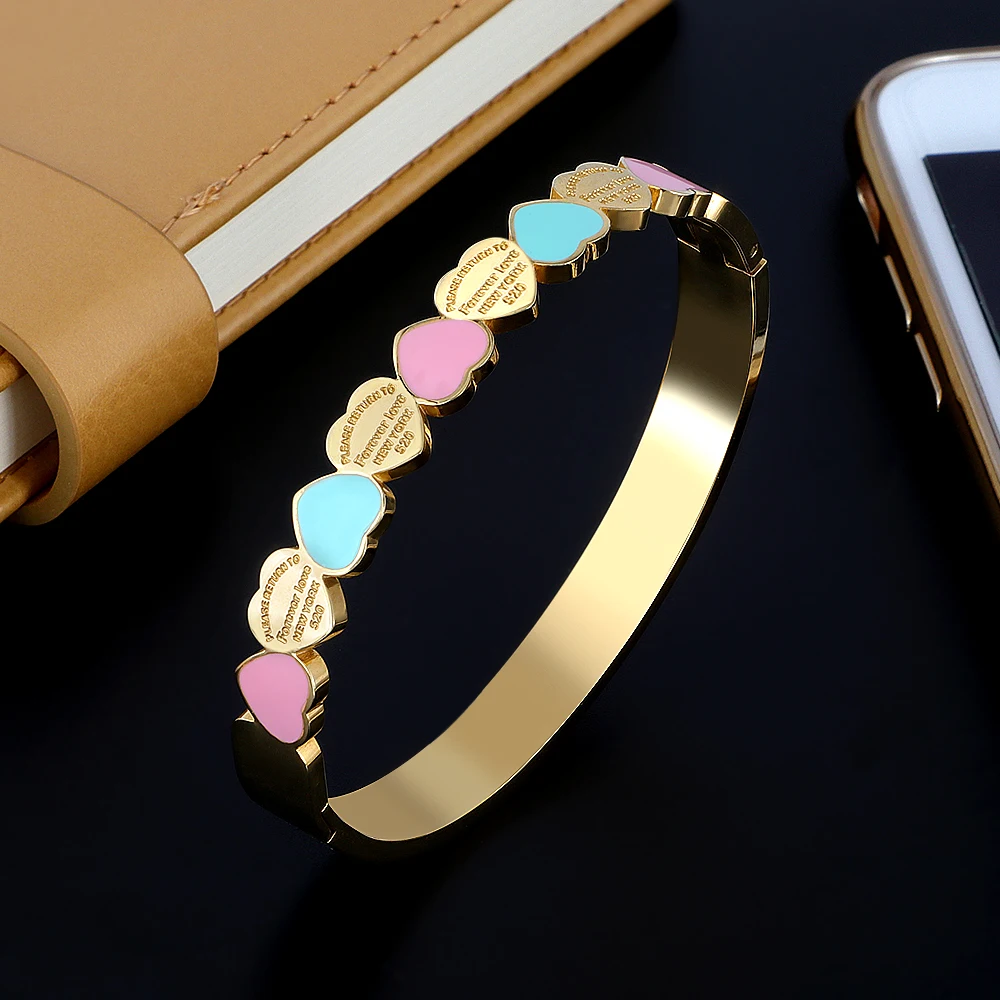 Sweet Heart Charm Cuff Bangles For Girls Stainless Steel Gold Plating 8mm Width Luxury Wristband Wedding Women Female Jewelry
Sweet Heart Charm Cuff Bangles For Girls Stainless Steel Gold Plating 8mm Width Luxury Wristband Wedding Women Female Jewelry