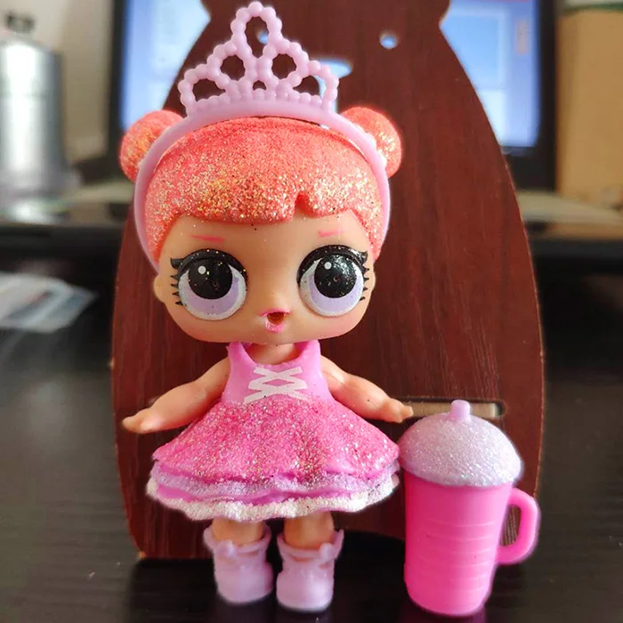 LOL doll Surprise Original 1 generation Official matching hair transplant Christmas glitter series rare toys
LOL doll Surprise Original 1 generation Official matching hair transplant Christmas glitter series rare toys