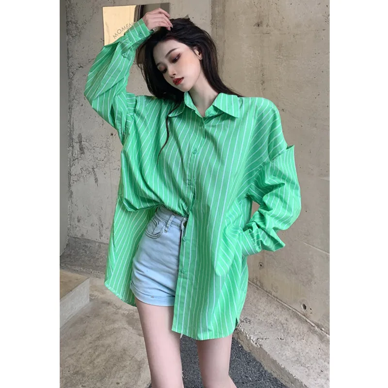 Real Shot 2021 New Fashion Design Striped Off-The-Shoulder Loose Long-Sleeved Casual Shirt
Real Shot 2021 New Fashion Design Striped Off-The-Shoulder Loose Long-Sleeved Casual Shirt