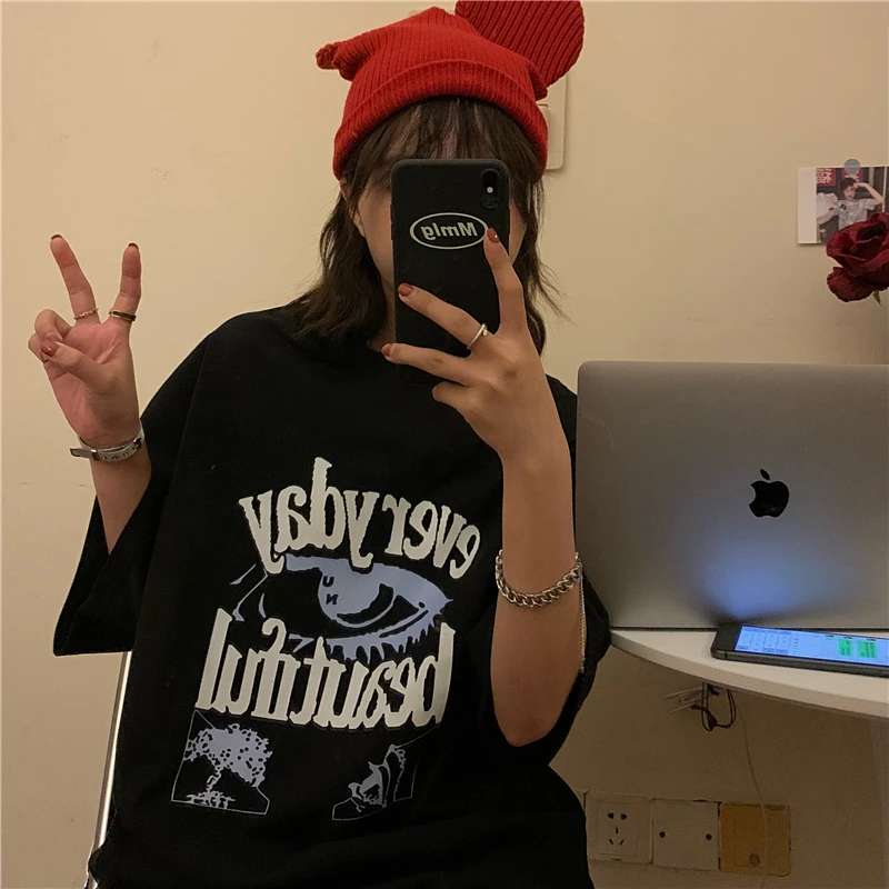 Summer Harajuku style letter printing short-sleeved t-shirt women's half-sleeved loose top T-shirt cool all-match female
Summer Harajuku style letter printing short-sleeved t-shirt women's half-sleeved loose top T-shirt cool all-match female