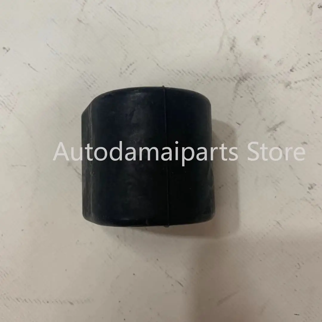 For Mercedes-Benz C-Class E-Class 2043230665 Balance Rod Rubber Sleeve Stabilizer Rod Rubber Sleeve Opening Rubber
For Mercedes-Benz C-Class E-Class 2043230665 Balance Rod Rubber Sleeve Stabilizer Rod Rubber Sleeve Opening Rubber