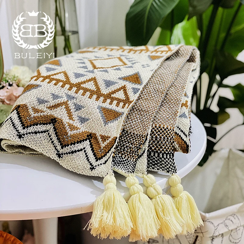 Nordic Vintage Acrylic Knitted Shawl Blanket Bohemian Office Air Conditioning Nap Blanket Sofa Cover Tailstock Cover Blanket
Nordic Vintage Acrylic Knitted Shawl Blanket Bohemian Office Air Conditioning Nap Blanket Sofa Cover Tailstock Cover Blanket