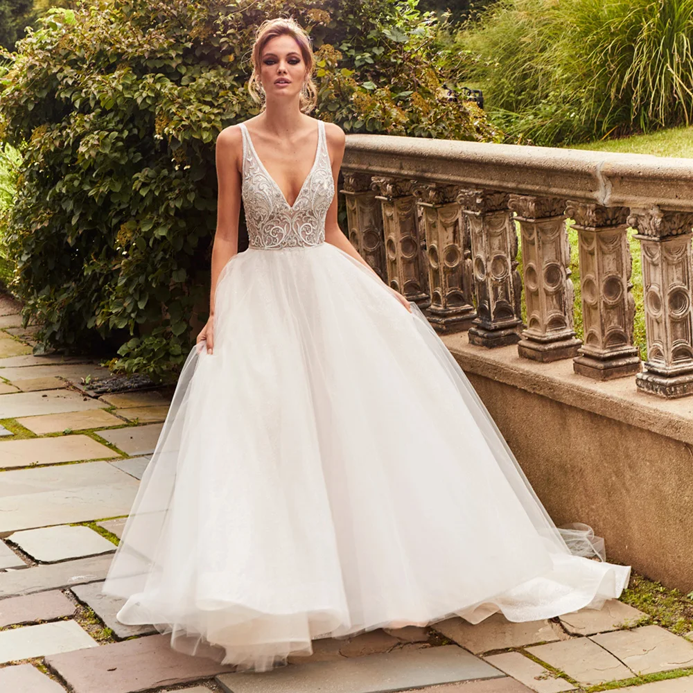 New Vestido de Noiva V-neck Sexy A-line Wedding Dresses Crystal Beadings Luxury Suknia Slubna Backless Vintage Hochzeitskleid
New Vestido de Noiva V-neck Sexy A-line Wedding Dresses Crystal Beadings Luxury Suknia Slubna Backless Vintage Hochzeitskleid