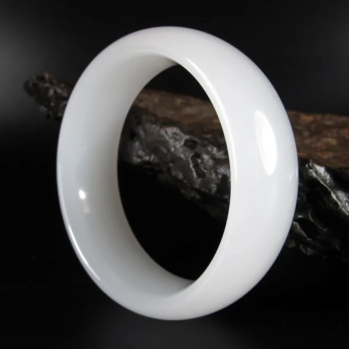 Natural Hetian white jade bangles handcarved jadeite jade bracelet real jade bracelets natural jade stone
Natural Hetian white jade bangles handcarved jadeite jade bracelet real jade bracelets natural jade stone