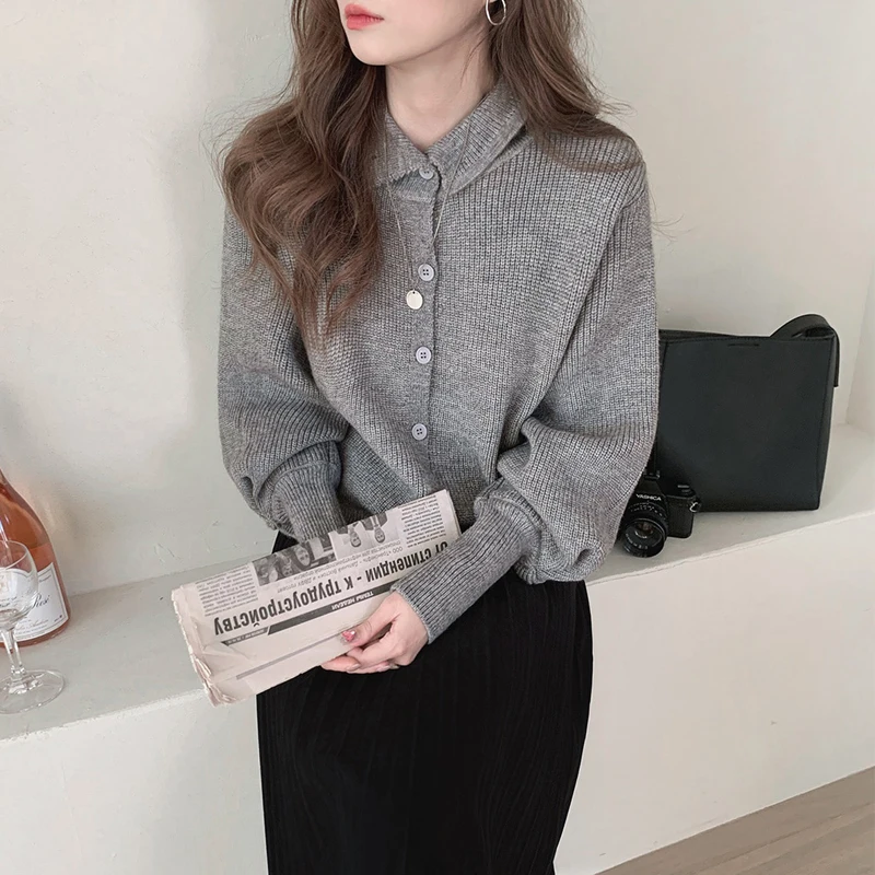 New Oversize Womens Sweaters Autumn Vintage Cardigans Loose Winter Sweater Knitted New Women Cardigan Knit Button Loose
New Oversize Womens Sweaters Autumn Vintage Cardigans Loose Winter Sweater Knitted New Women Cardigan Knit Button Loose