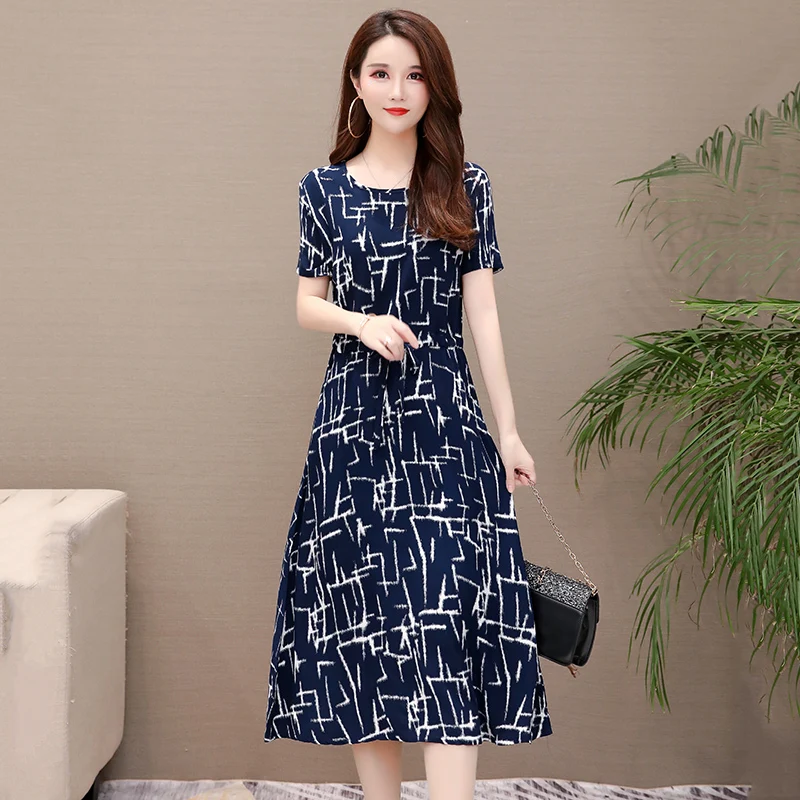 M-4XL Woman Dress Summer 2020 New Fashion Mother Flower Printing Short-sleeve Loose Dress Cotton Blends Mid long Dress Female
M-4XL Woman Dress Summer 2020 New Fashion Mother Flower Printing Short-sleeve Loose Dress Cotton Blends Mid long Dress Female