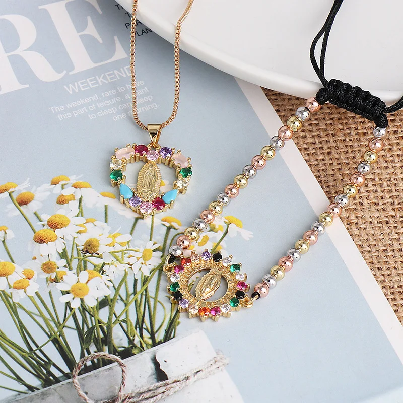 New Style Creative Fashion Women's Heart Necklace Hollow Rhinestone Colorful Zirconia Crystal Necklace Jewelry For Girls Wedding
New Style Creative Fashion Women's Heart Necklace Hollow Rhinestone Colorful Zirconia Crystal Necklace Jewelry For Girls Wedding