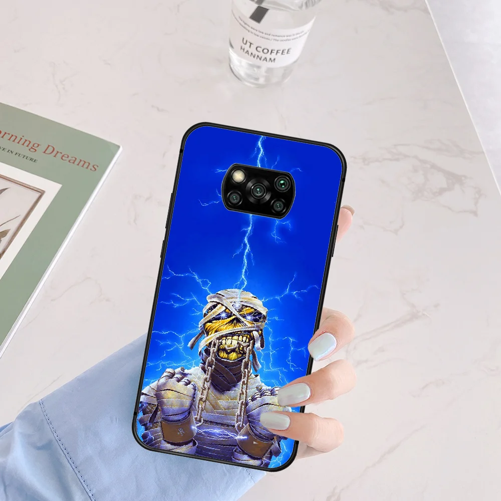 Iron Maide Phone Case Cover Hull For Xiaomi Mi A2 A3 8 9 SE 9T 10 10T Lite Pro Ultra Poco X3 black Coque Fashion Cover Luxury
Iron Maide Phone Case Cover Hull For Xiaomi Mi A2 A3 8 9 SE 9T 10 10T Lite Pro Ultra Poco X3 black Coque Fashion Cover Luxury