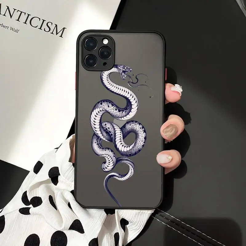 Phone Case For iPhone 12 11 Mini Pro XR XS Max 7 8 Plus X Hand Snake Flower Snake Painting Matte transparent cover
Phone Case For iPhone 12 11 Mini Pro XR XS Max 7 8 Plus X Hand Snake Flower Snake Painting Matte transparent cover