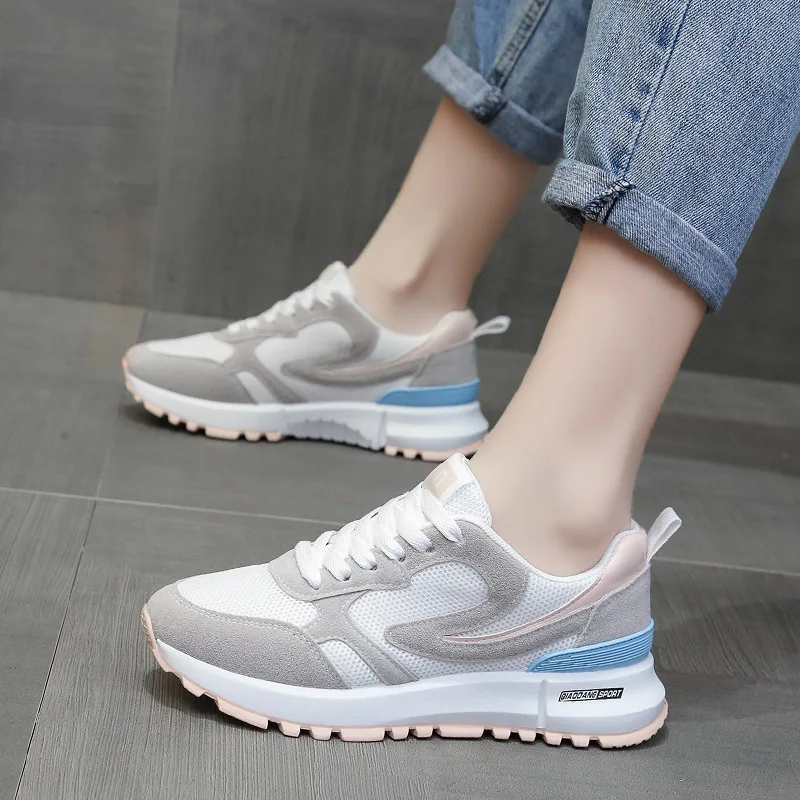 Fashion Women Shoes Korean Spring Breathable Mesh Women Sneakers Platform Lace Up Sports Walking Tennis Casual Shoes Woman 2021
Fashion Women Shoes Korean Spring Breathable Mesh Women Sneakers Platform Lace Up Sports Walking Tennis Casual Shoes Woman 2021