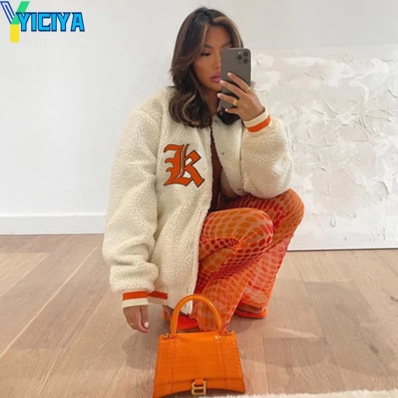 Fashion Casual Streetwear Autumn Thicken Lamb Wool Coat Women Print Letter College Office Lady Loose Vintage Jackets Outerwear
Fashion Casual Streetwear Autumn Thicken Lamb Wool Coat Women Print Letter College Office Lady Loose Vintage Jackets Outerwear