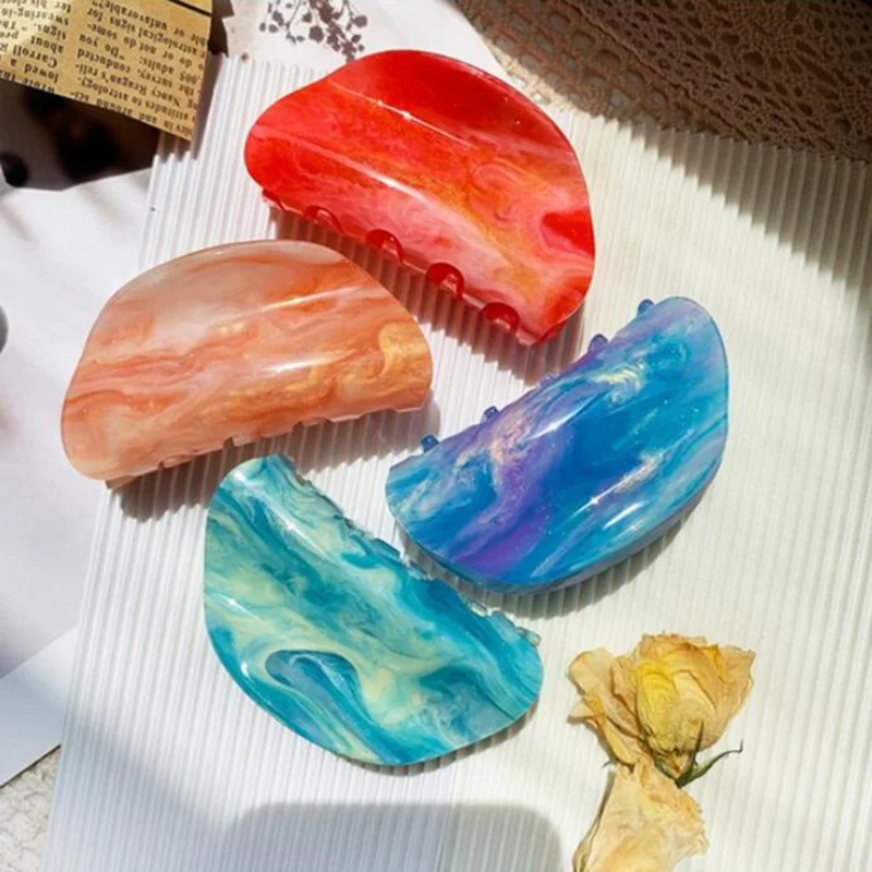 Новые акриловые заколки для волос для женщин и девочек заколки-крабы заколки для волос модные заколки для конского хвоста аксессуары для во...
Новые акриловые заколки для волос для женщин и девочек заколки-крабы заколки для волос модные заколки для конского хвоста аксессуары для во...