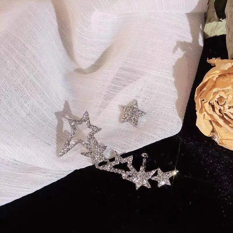 Asymmetry Star Stud Earrings For Women New Shinning Rhinestone Wedding Party Jewelry Statement Earrings
Asymmetry Star Stud Earrings For Women New Shinning Rhinestone Wedding Party Jewelry Statement Earrings