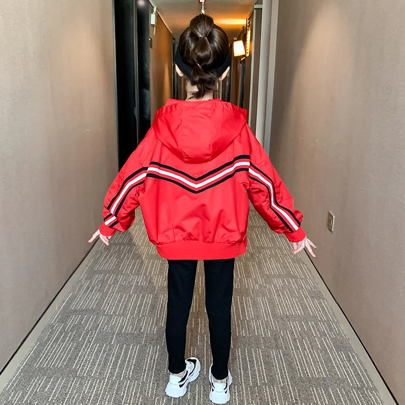2021 Spring Autumn Girls Windbreaker Coat Kids Stripe Hooded Outwear Casual Children Coats Jacket Clothing 5 6 7 8 9 10 12 Years
2021 Spring Autumn Girls Windbreaker Coat Kids Stripe Hooded Outwear Casual Children Coats Jacket Clothing 5 6 7 8 9 10 12 Years