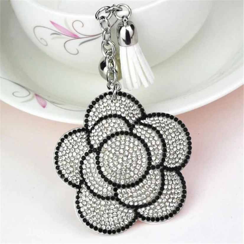 Flower Shape Tassel Keychain Cute Crystal Smartphone Women Jewelry Key Holder Bag Car Accessories Gift For Sweetheart
Flower Shape Tassel Keychain Cute Crystal Smartphone Women Jewelry Key Holder Bag Car Accessories Gift For Sweetheart