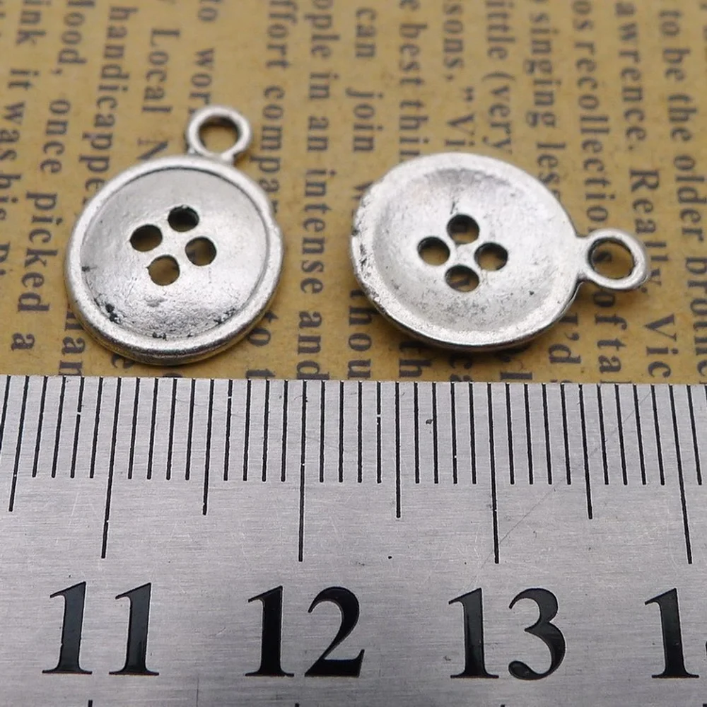 200pcs Buttons Charms 13mm x 17mm DIY Jewelry Making Pendant Antique Silver Color
200pcs Buttons Charms 13mm x 17mm DIY Jewelry Making Pendant Antique Silver Color